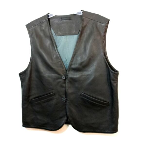 Roundtree & Yorke black pebbled lambskin leather vest L
